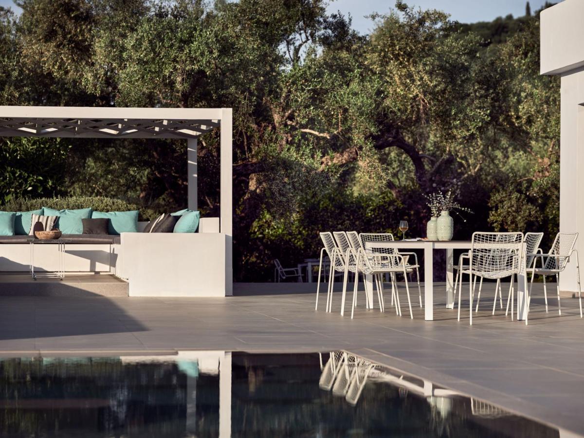 Drallos Luxury Villa Alykanas  Bagian luar foto